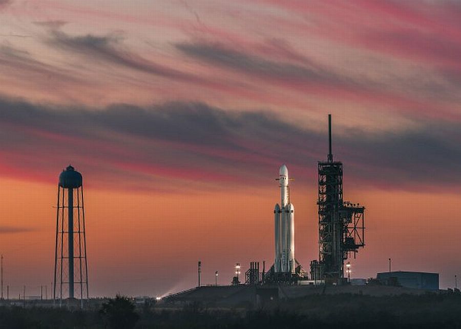 Falcon Heavy na rampě 39A