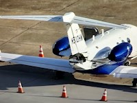 Za kolizi na letišti v Houstonu mohl vzlétající Hawker