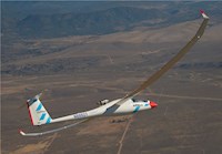 Kluzák poprvé letěl na vodíkový pohon. Airbus pomocí něj bude zkoumat vodíkové kondenzační stopy