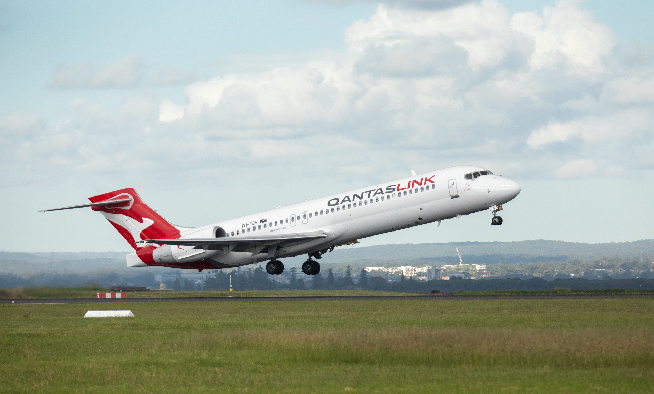 Poslední Boeing 717 imatrikulace VH-YQS společnosti QantasLink