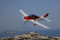 Tecnam P-Mentor míří do Velké Británie: Aeros objednává 14 nových výcvikových letounů